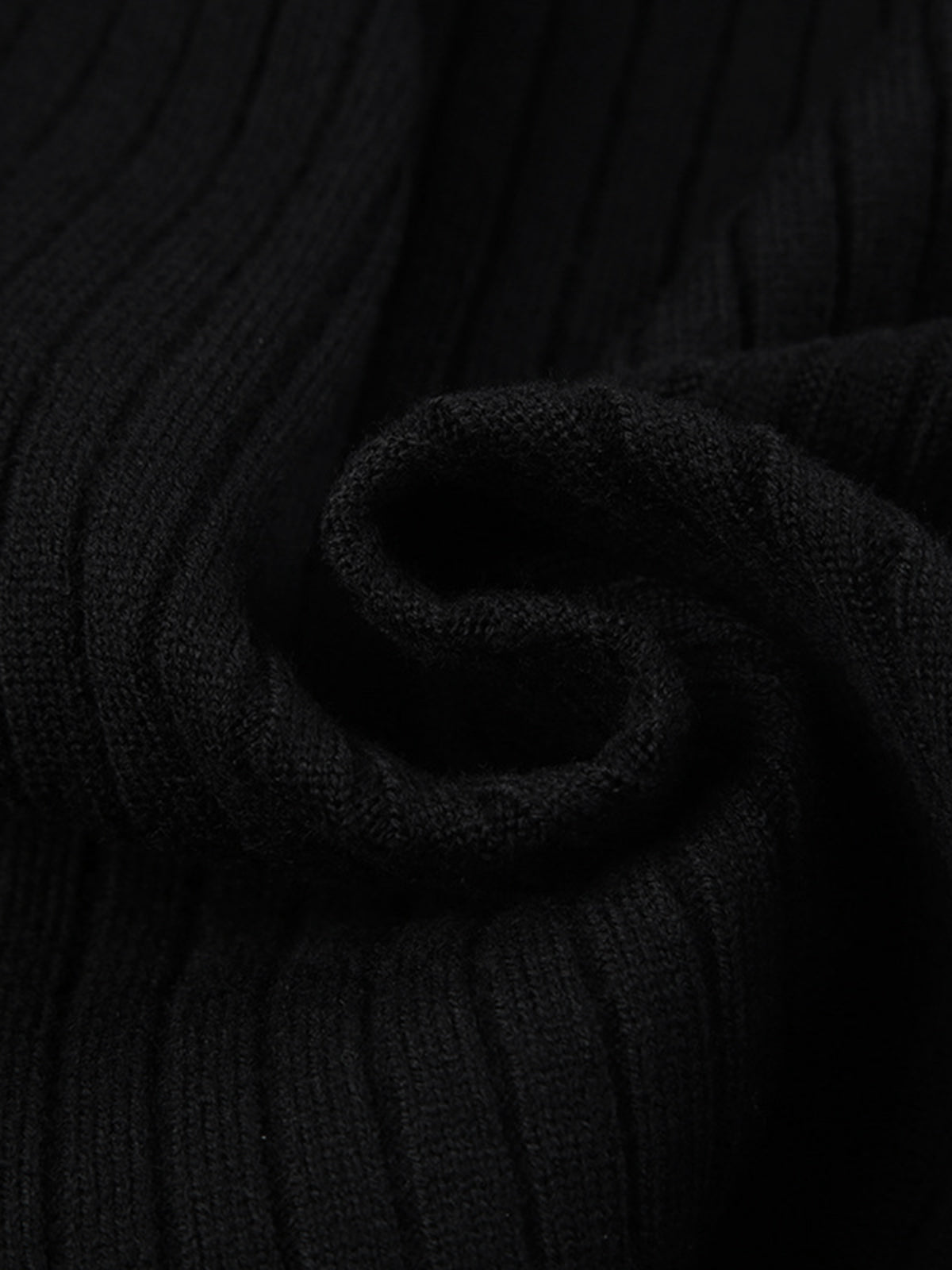 Kesikli Çapraz Örgü Kırpılmış Üst