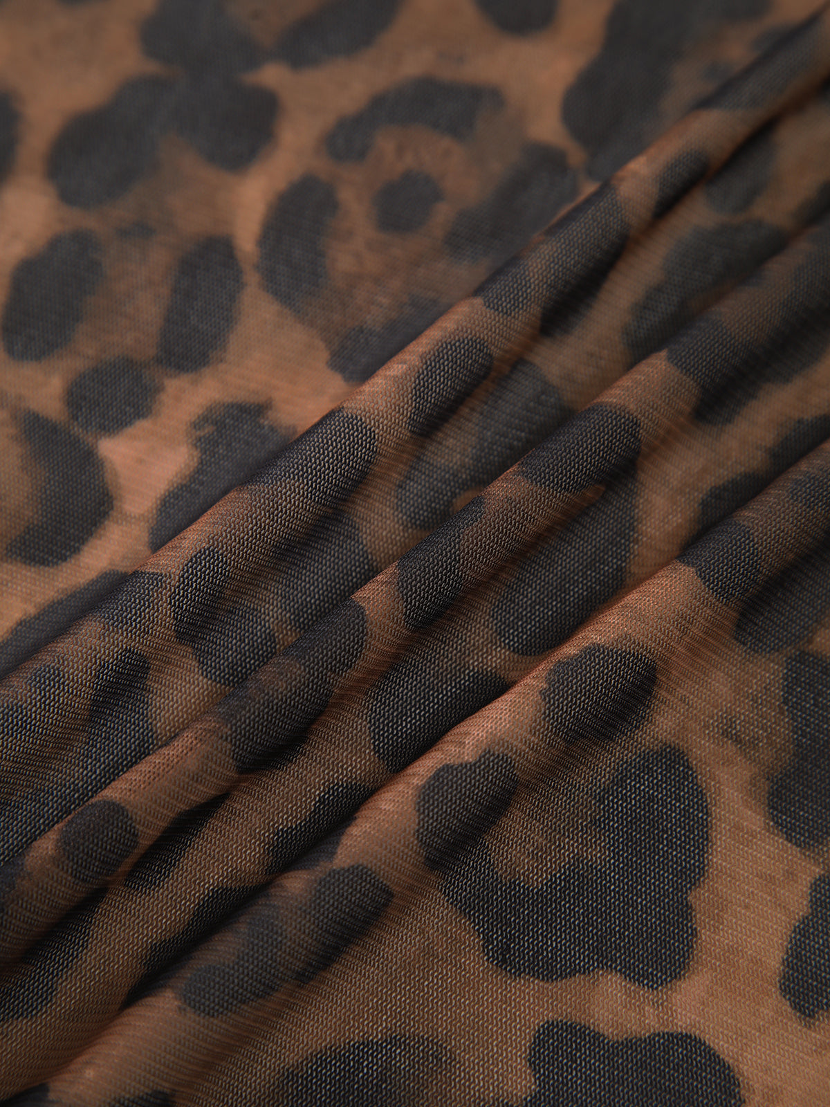 Şeffaf Leopar Desenli Uzun Kollu Dantel Kenarlı Bluz