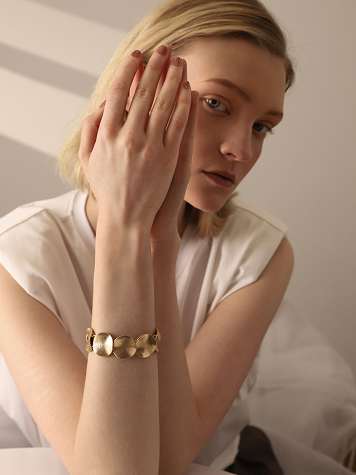 Vidalı Manşet Bilezik