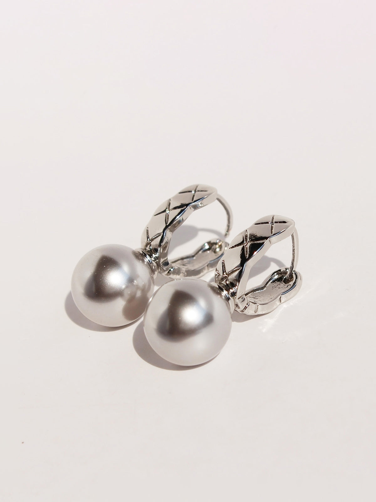 Eşkenar Dörtgen U Şeklinde Küpeler