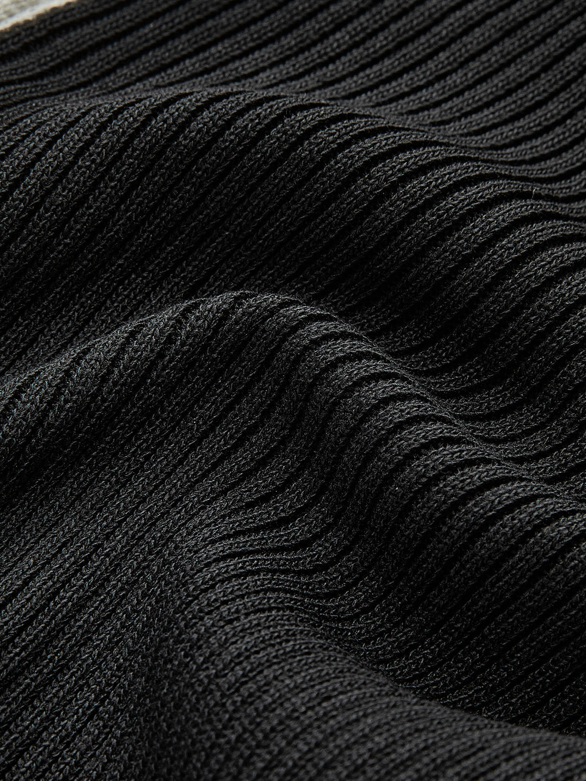 Kontrast Kesim Çift Fermuarlı Örgü Üst