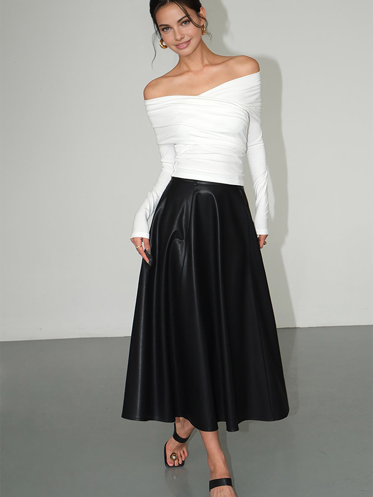 Yarı Şeffaf Düz Büzgülü İnce Tişört