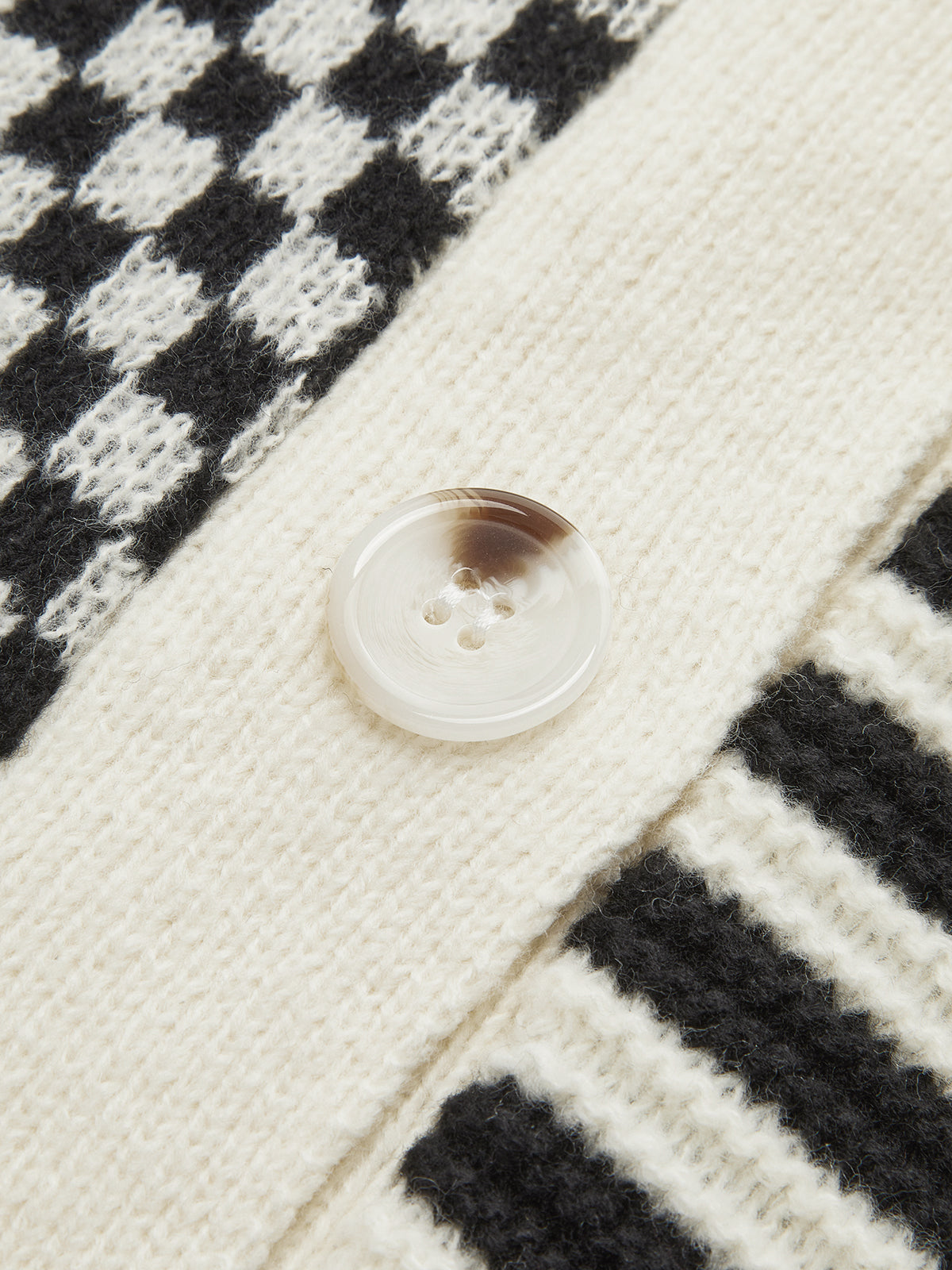 Büyük Beden Geometrik Desenli Kısa Örgü Dış Giyim