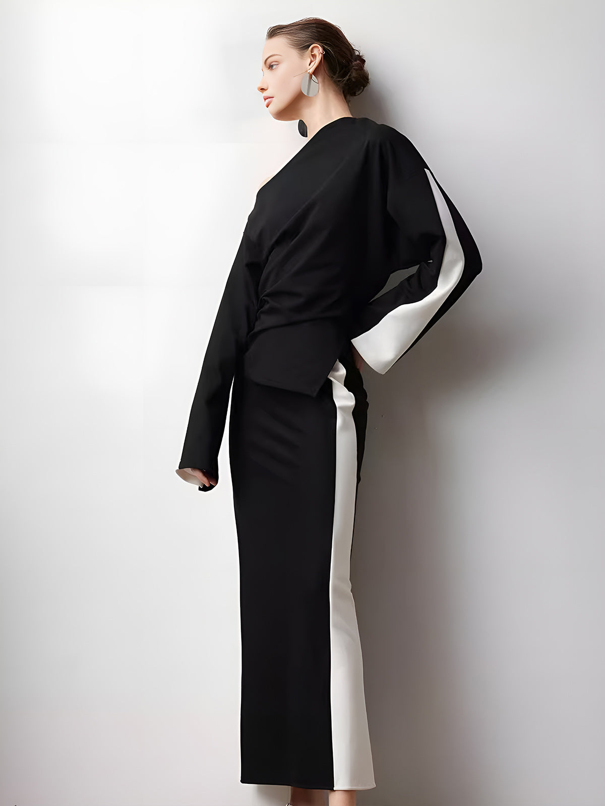 Asimetrik Renk Bloklu Jersey Tişört