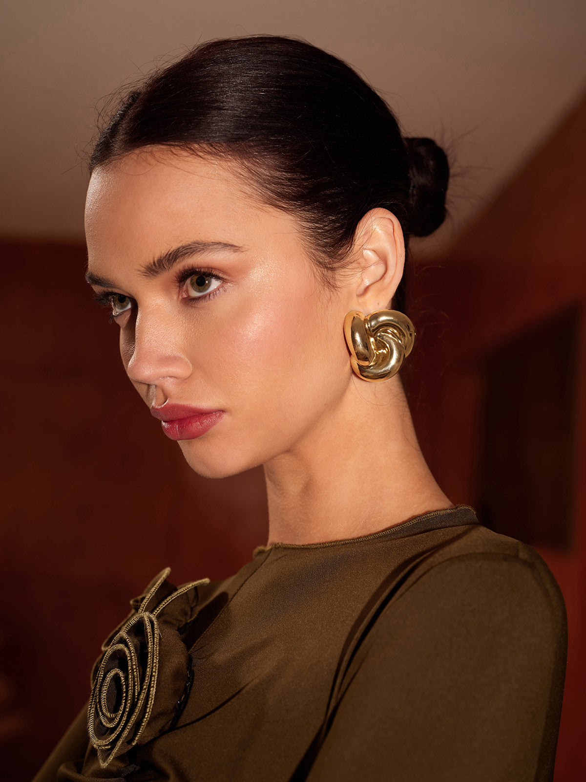 Düğümlü Altın Kulak Manşeti