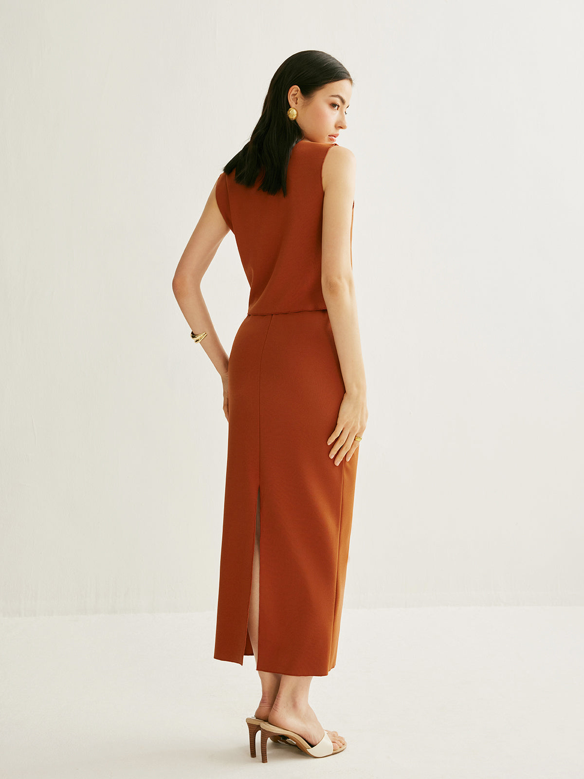 Düğmeli Kolsuz Yelek