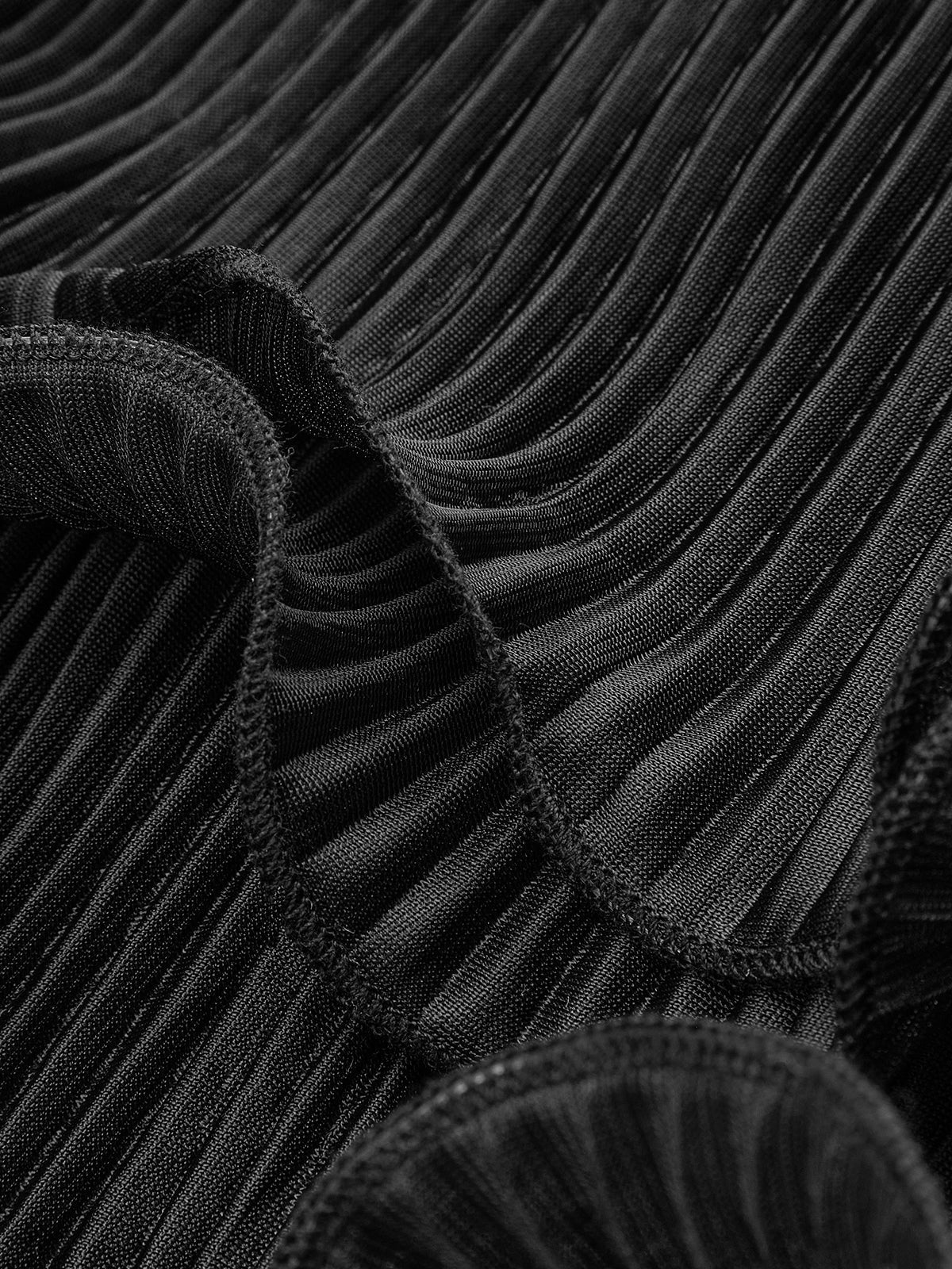 Volanlı Düğmeli Plisse Bluz