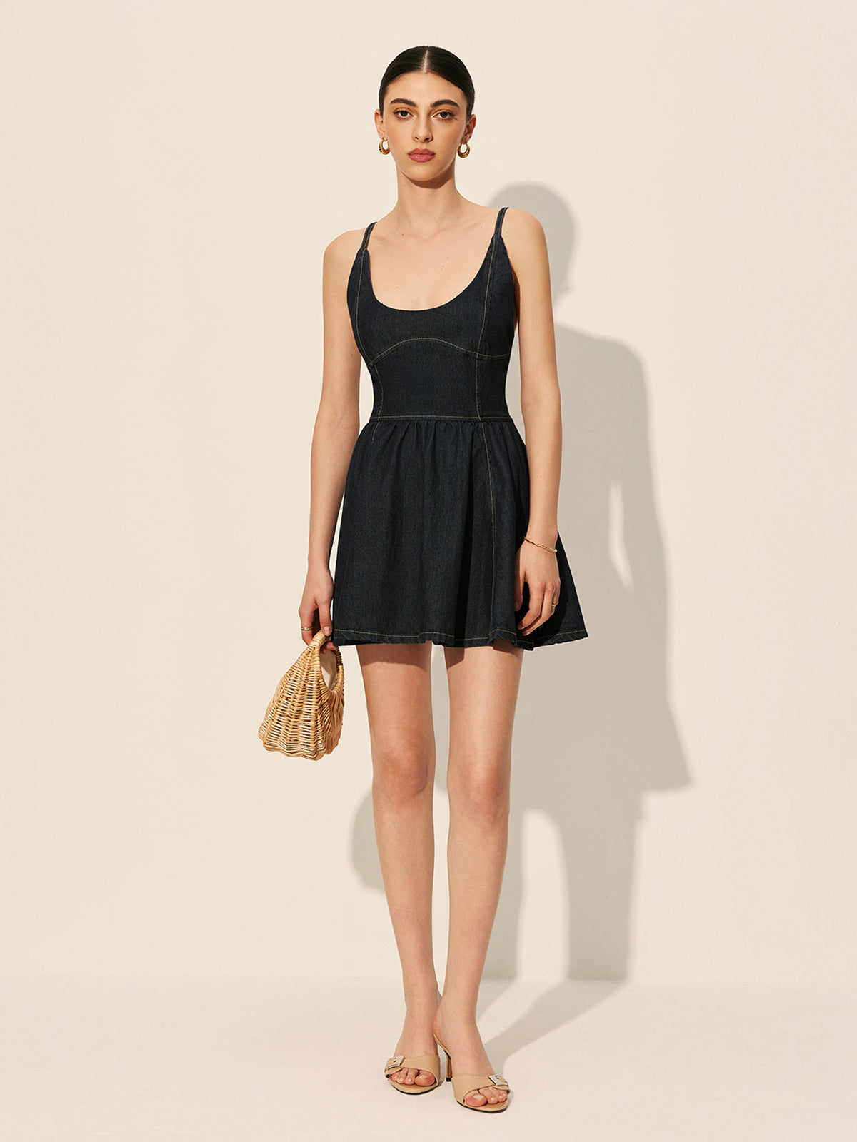 Sırtı Açık Kot Flare Elbise