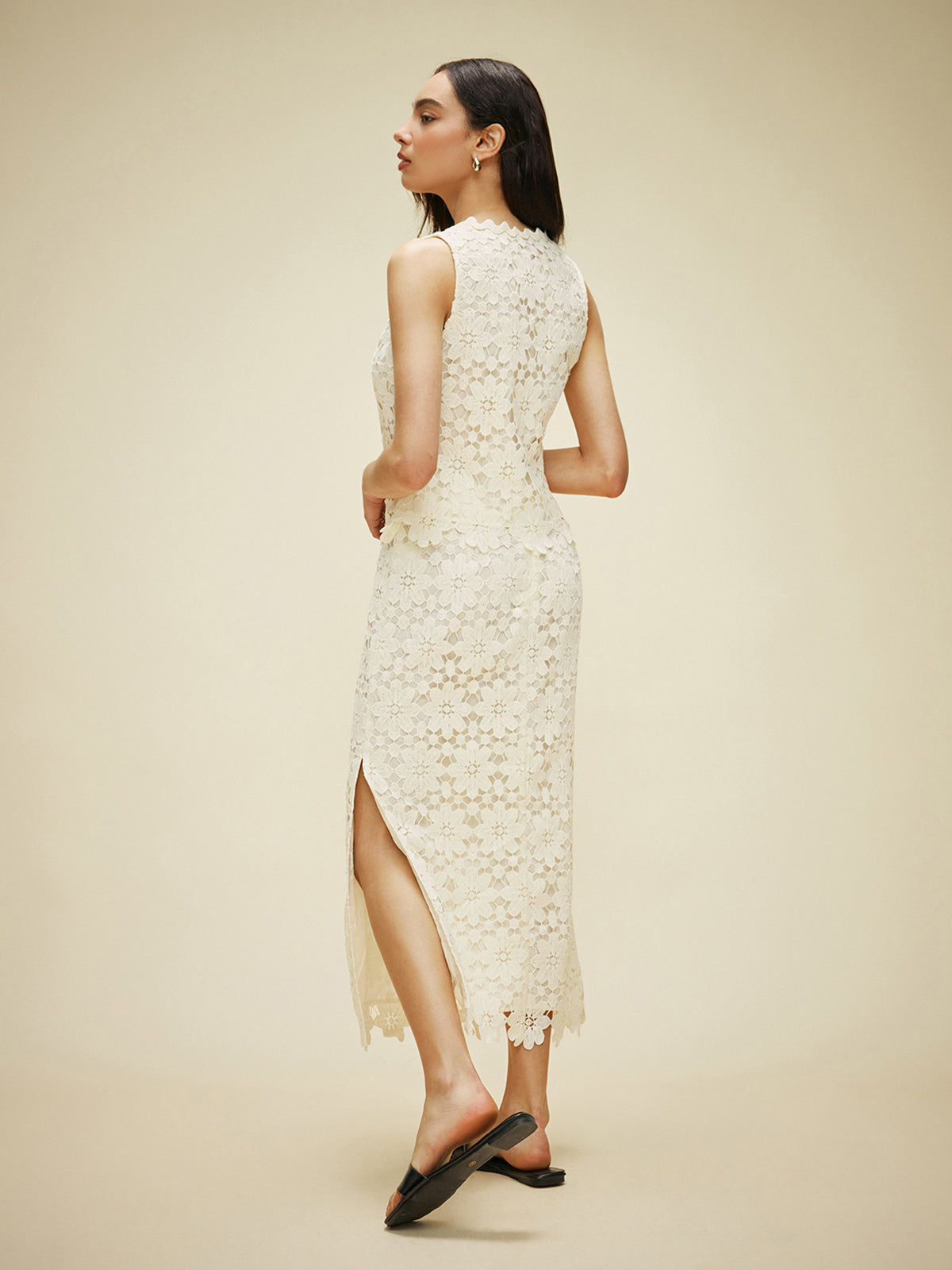 Dantel Önden Bağlamalı Etekli Üst Takım