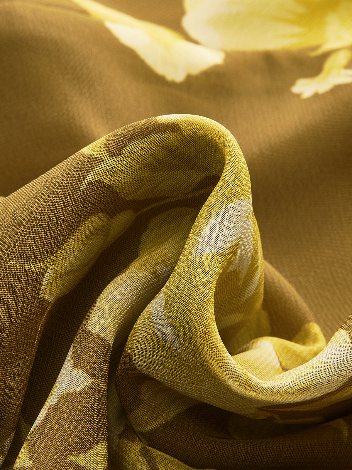 Çiçekli Fırfırlı Arkadan Bağlamalı Cami Elbisesi