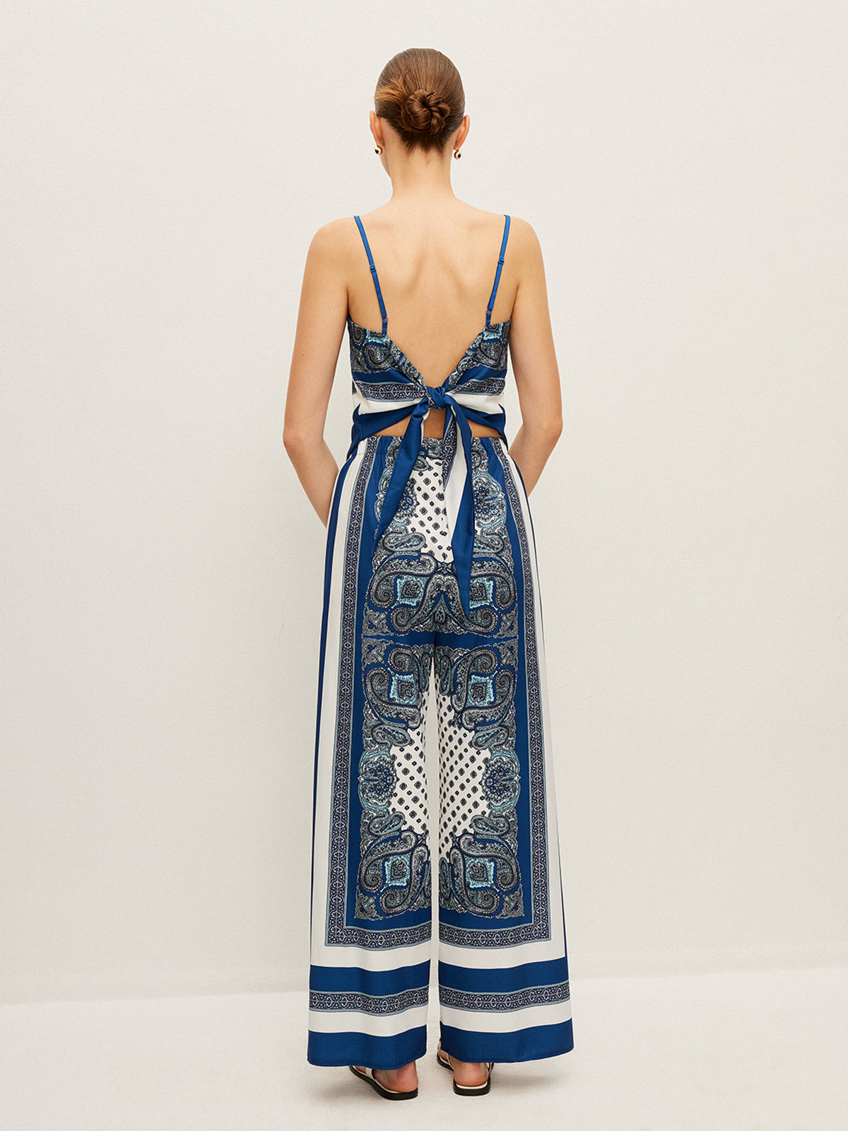 Sırt Bağlamalı Baskılı Pantolon Takımı