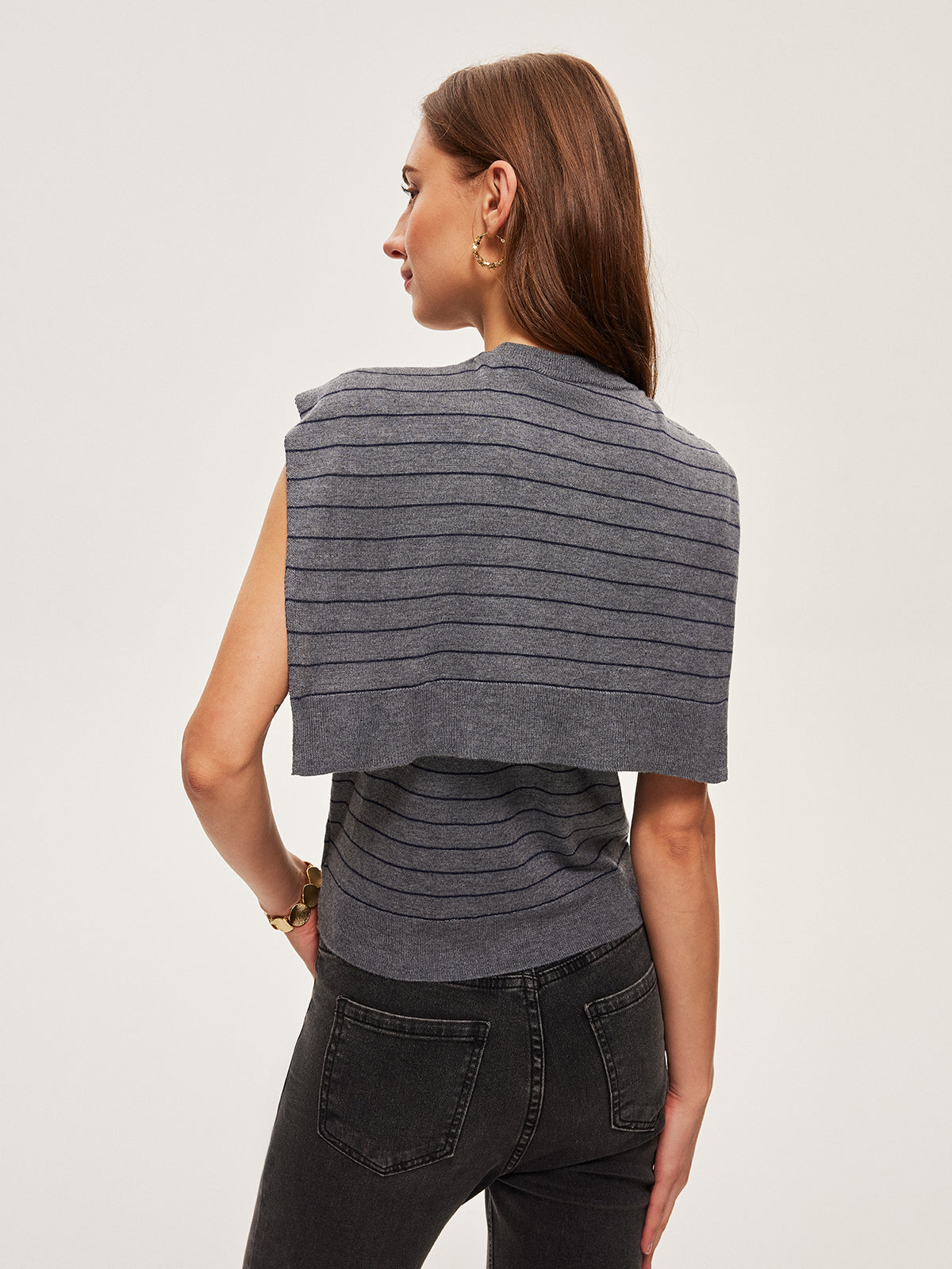 2'si 1 Arada Çizgili Düğümlü Düğmeli Kolsuz Kazak Yelek