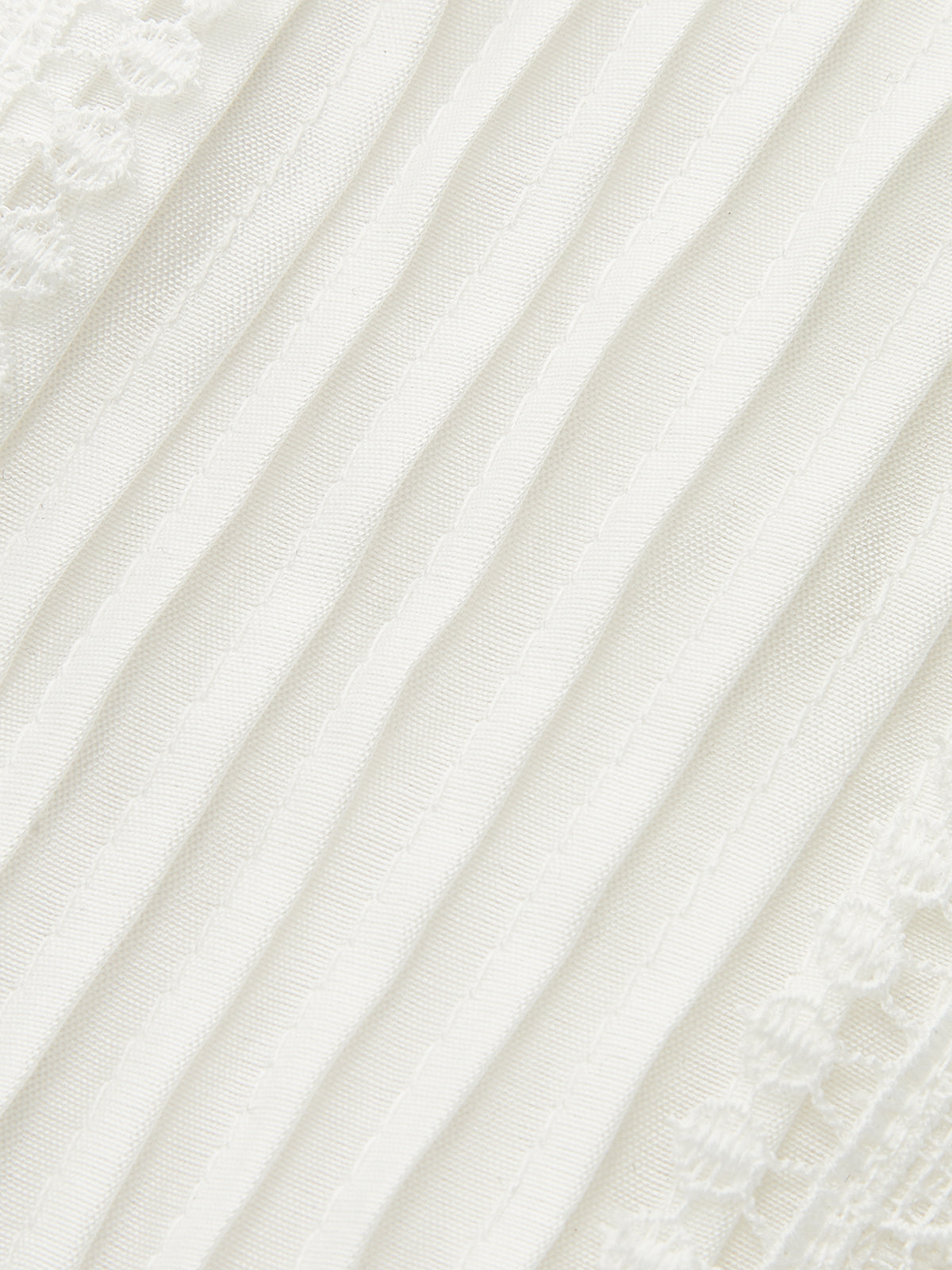 Pileli Dantel Kenarlı Düğmeli Bluz