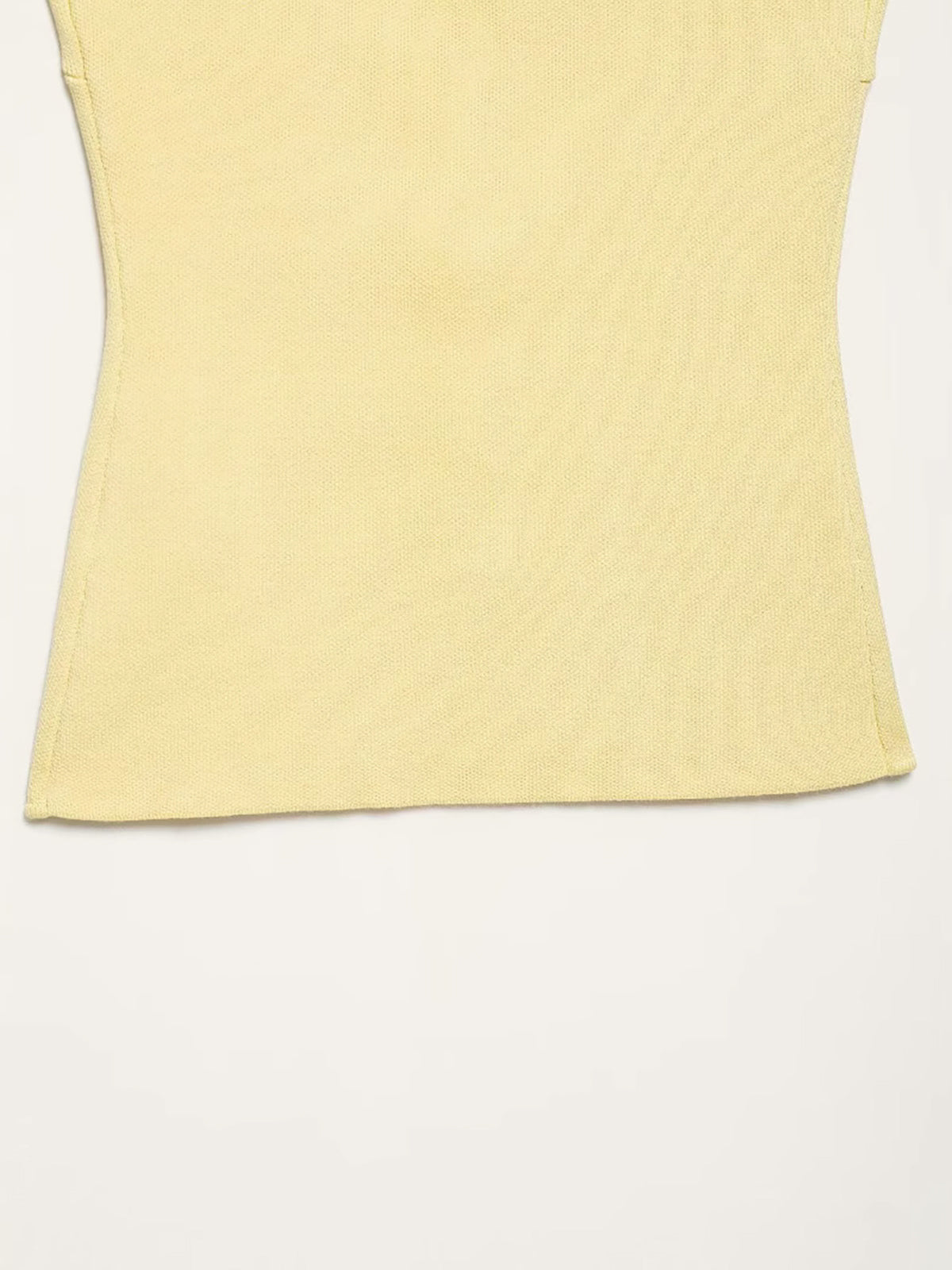 Kavisli Etekli Ribana Örgü Yelek