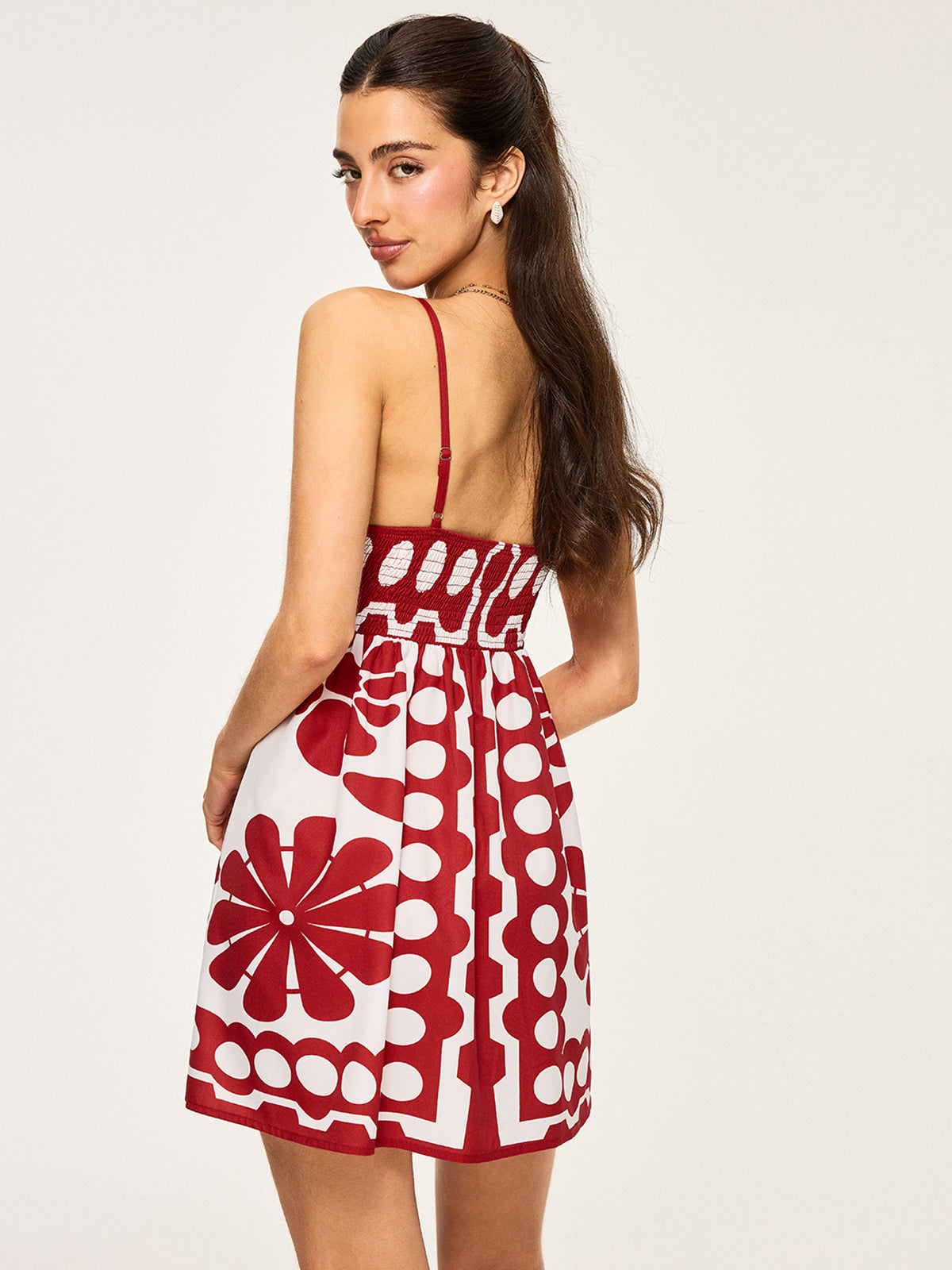 Çiçek Desenli İnce Askılı Elbise