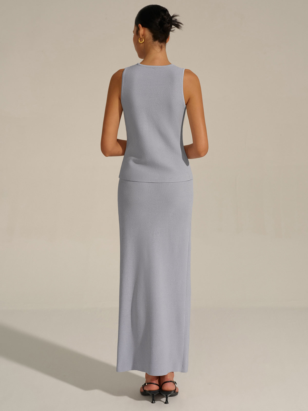 Asimetrik Yırtmaçlı Örme Etek Takımı