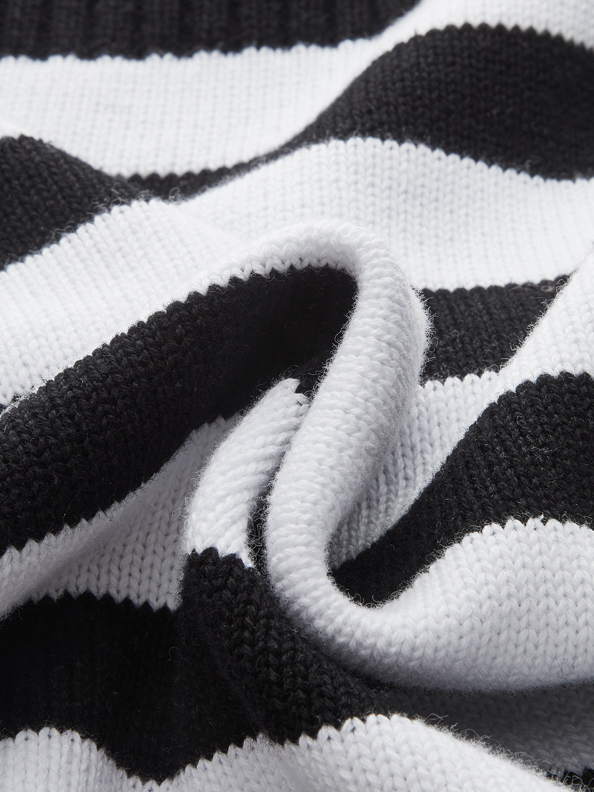 Çizgili Asimetrik Dik Yaka Kazak Yelek