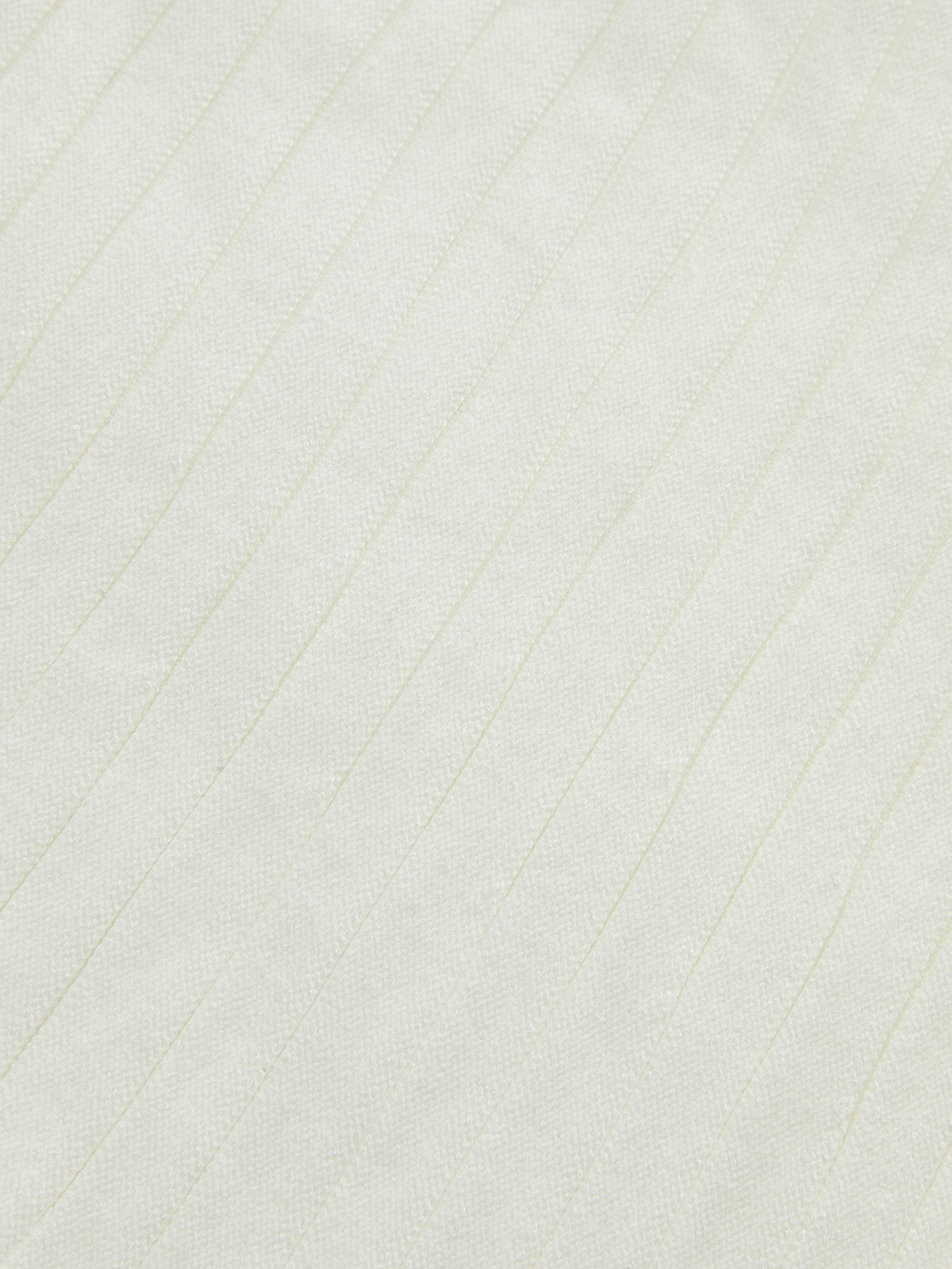 Kontrast Kesim Örgü Yelek ve Midi Etek Takımı