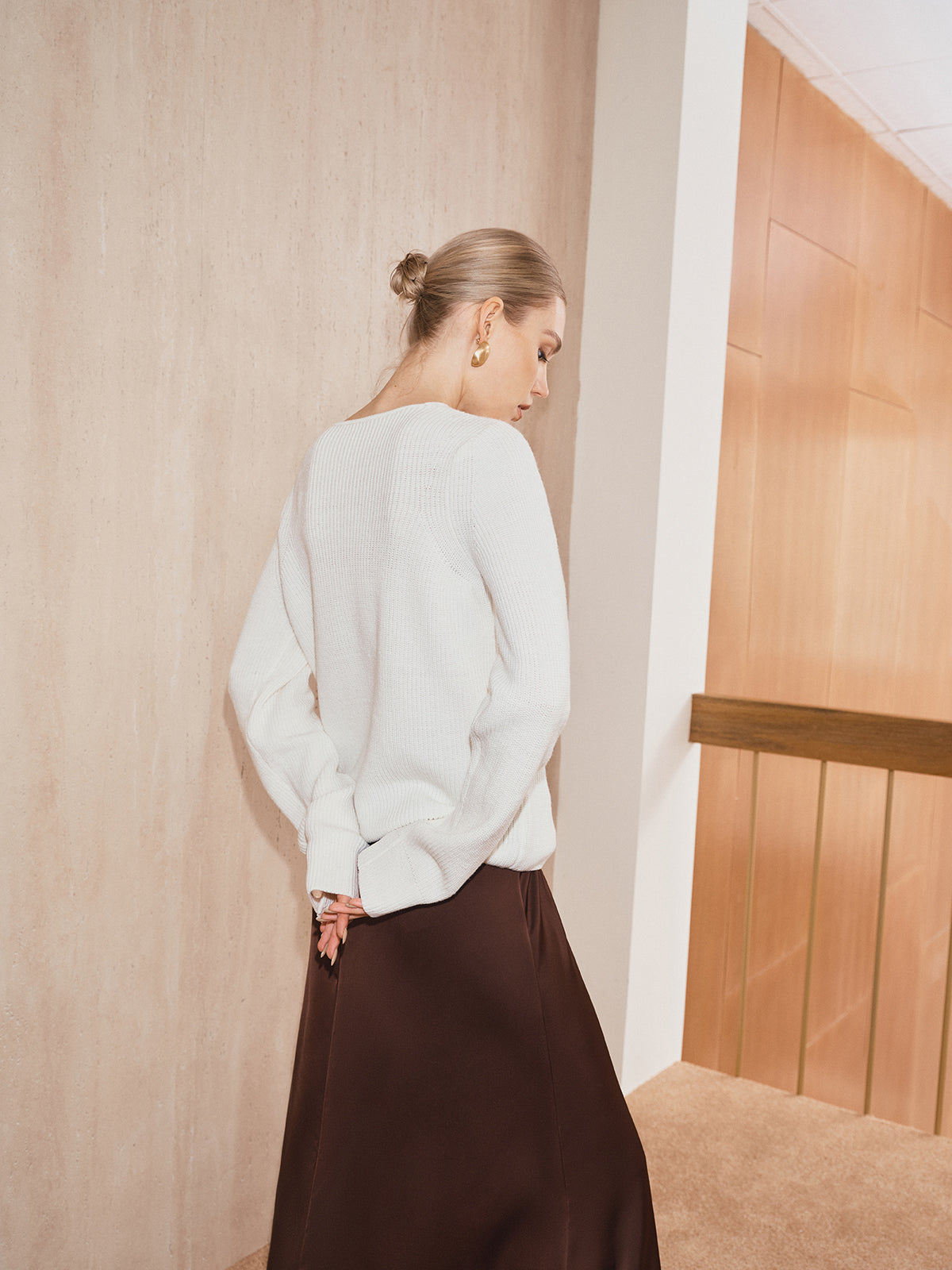 Çapraz Yaka Kesik Örgü Kazak