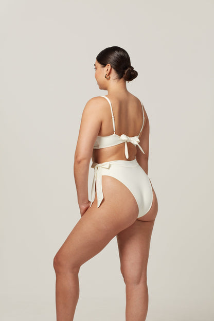 Tahiti Bikini Altı - Fildişi
