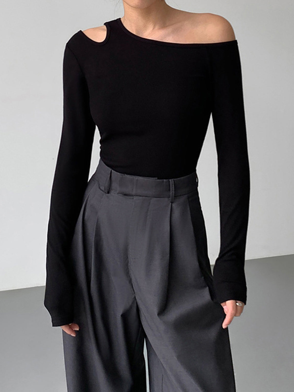 Slinky Kesikli Örgü Üst