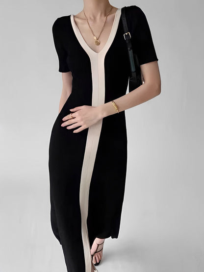 İki Renkli V Yakalı Örme Yırtmaçlı Midi Elbise