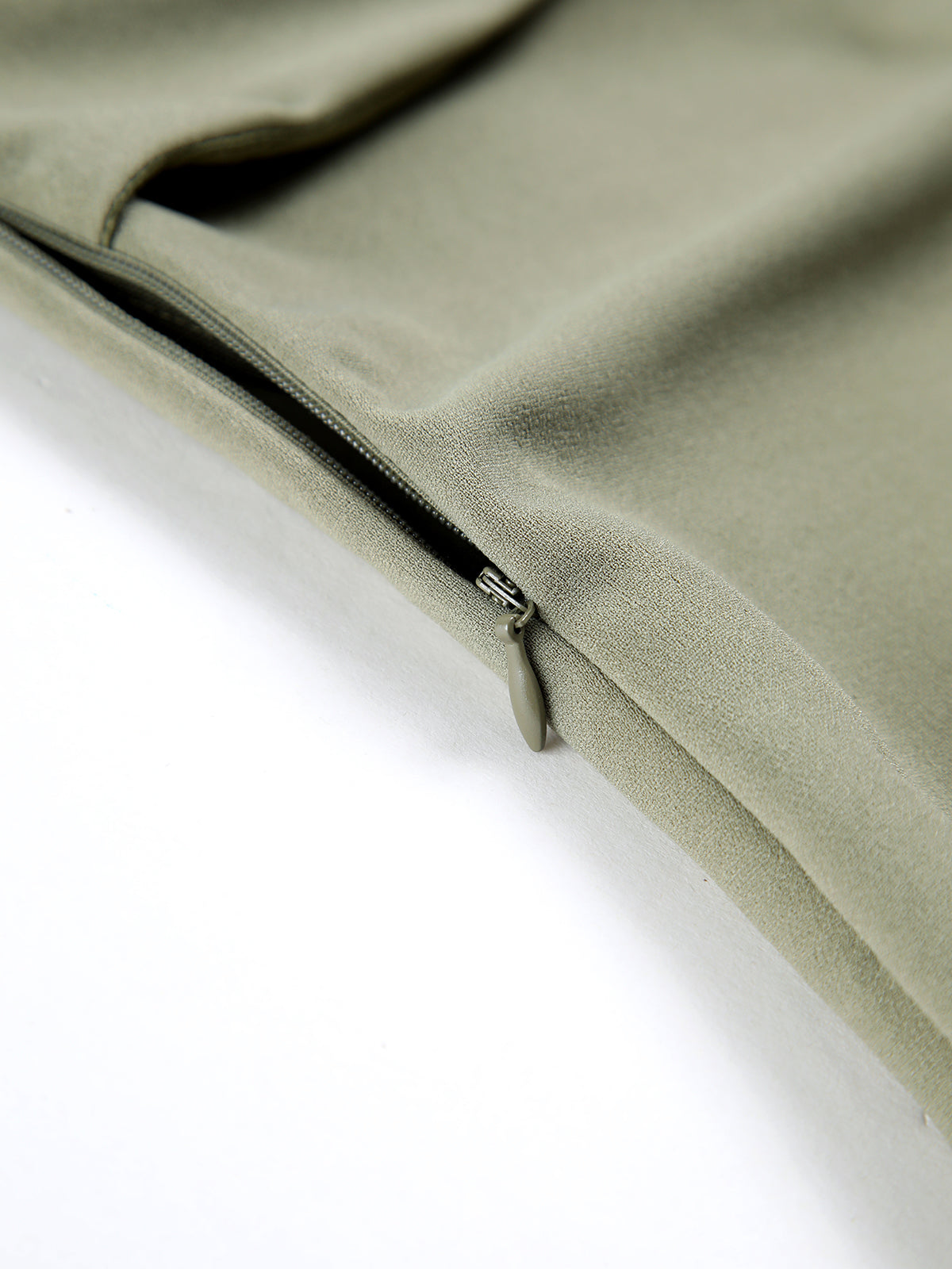 U-Halka Kesikli Fermuarlı Tüp Üst