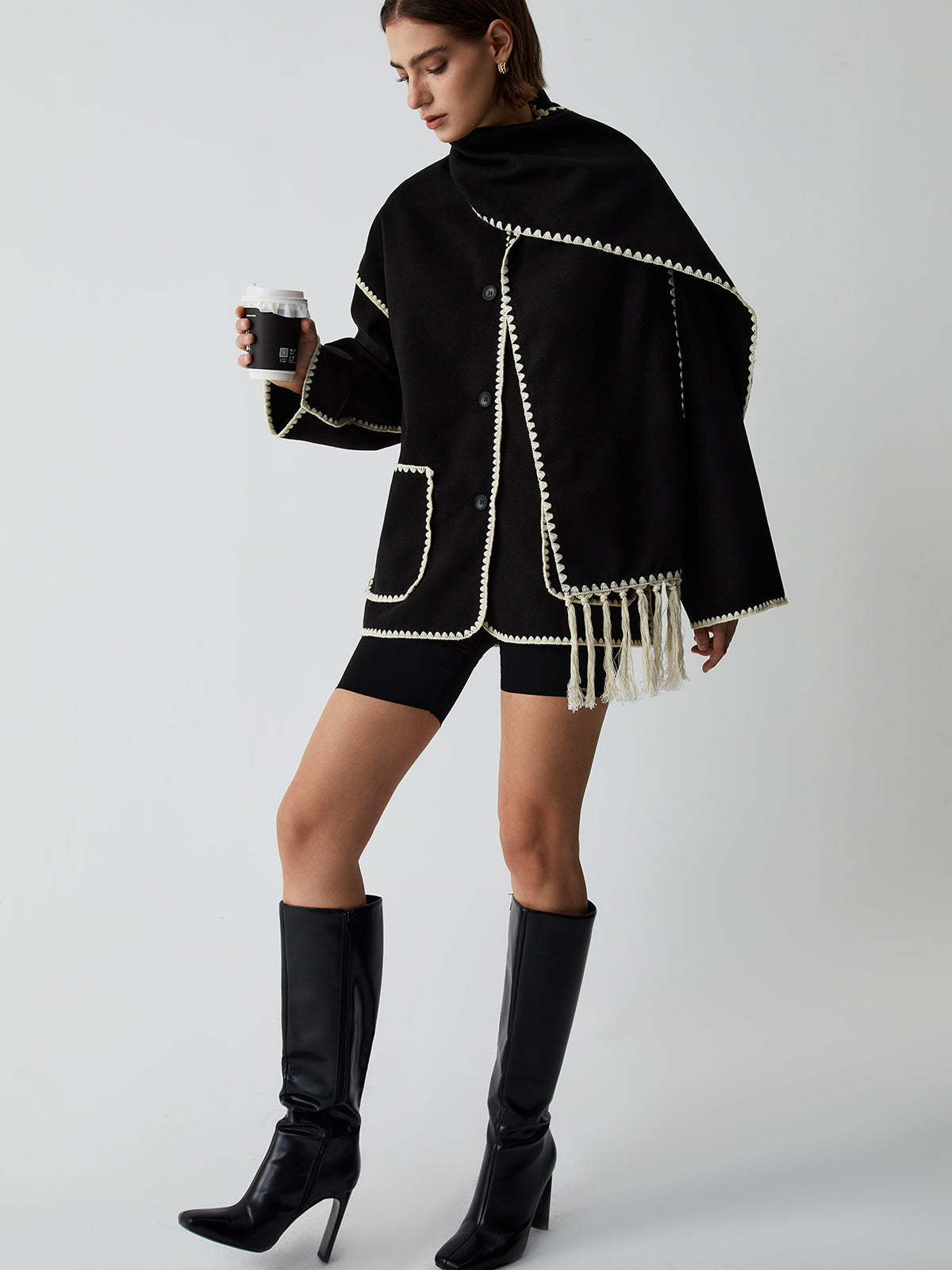 Kontrast Kesim Ceket ve Uyumlu Eşarp