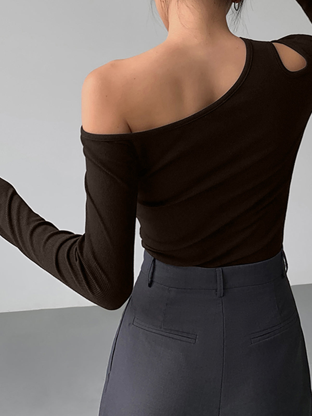 Slinky Kesikli Örgü Üst