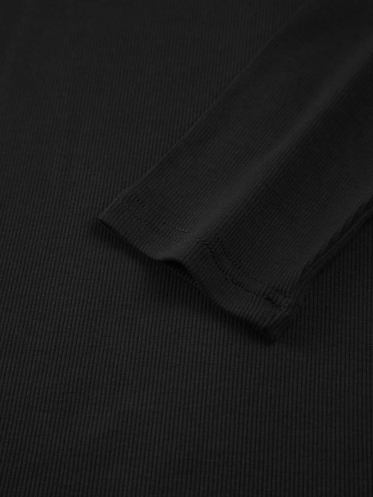 Gümüş Astarlı Kontrast Yaka Uzun Kollu Üst