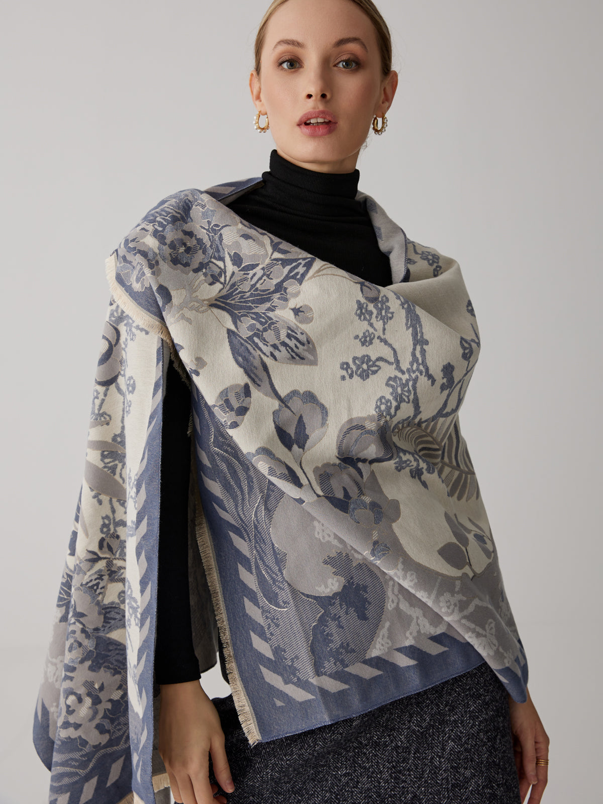 Vintage Bitki Çiçek Jakarlı Pamuklu Eşarp