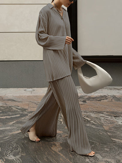 Büyük Boy Pileli Cepli İki Parça Pantolon Takımı