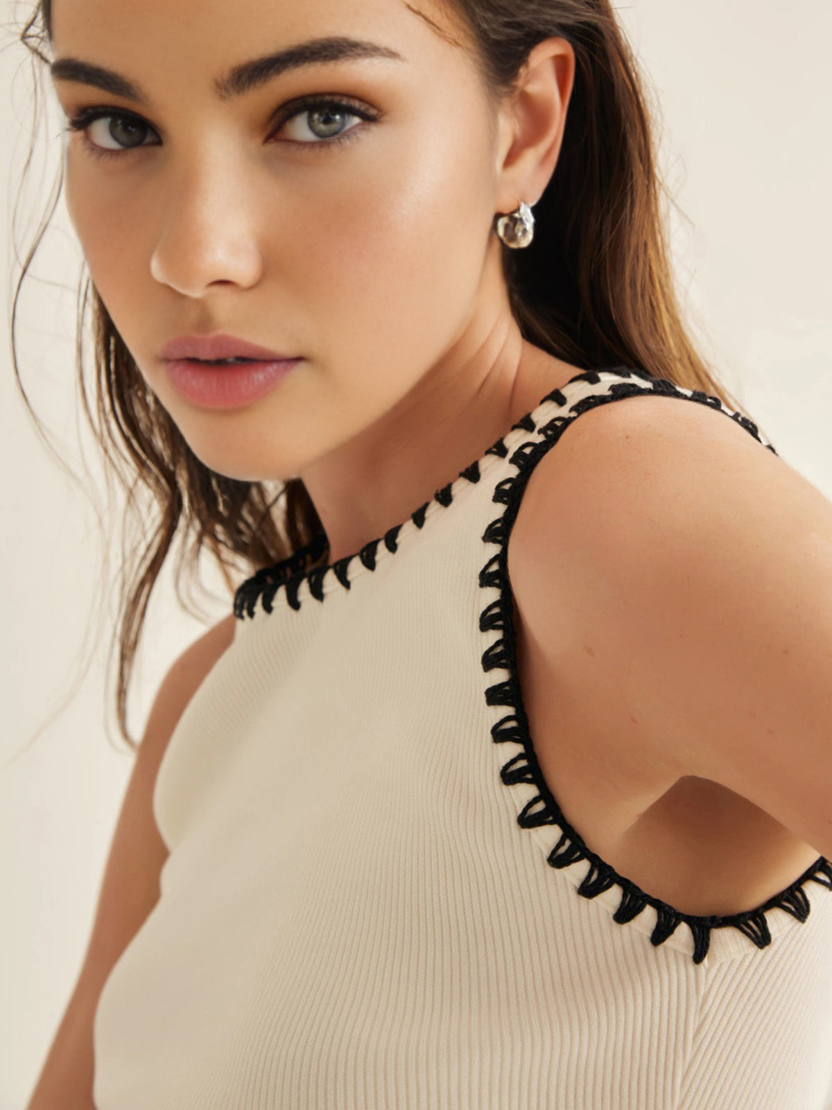 Minimalizm Kontrast Kesim Kazak Yelek