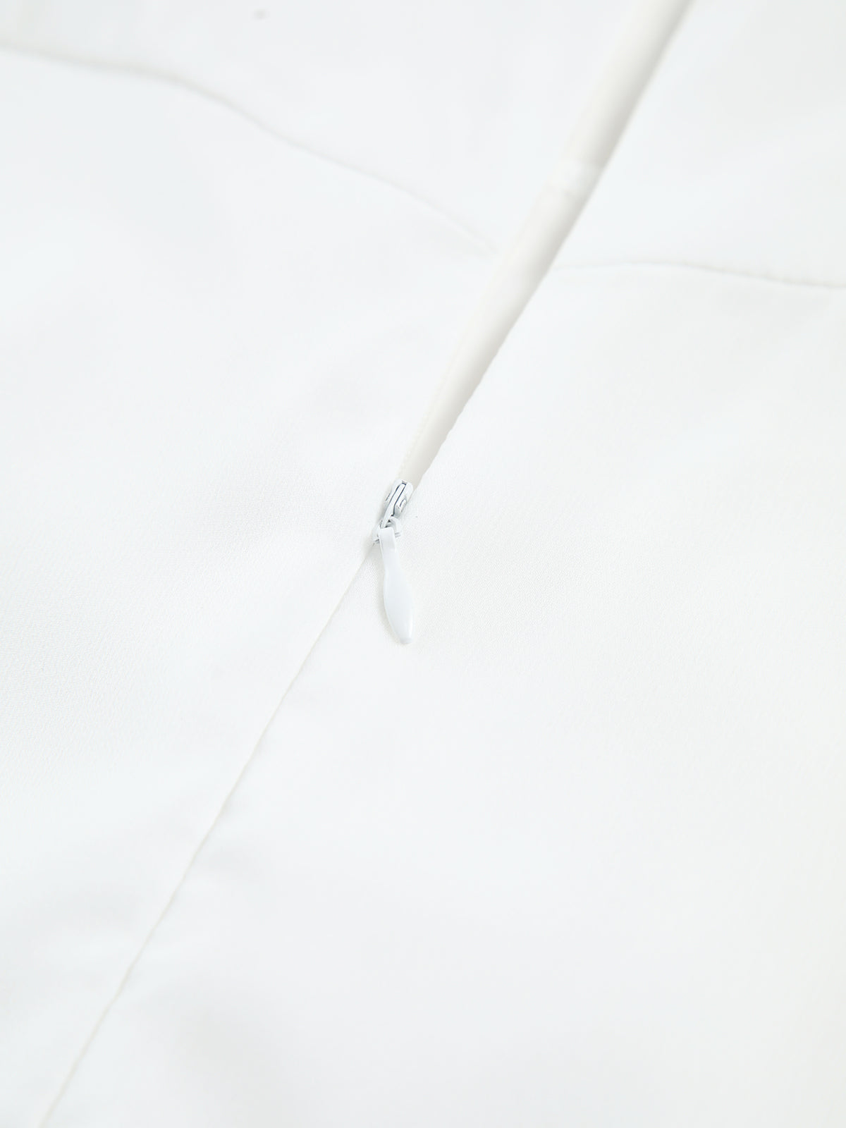 Yarı Şeffaf Askılı Uzun Elbise