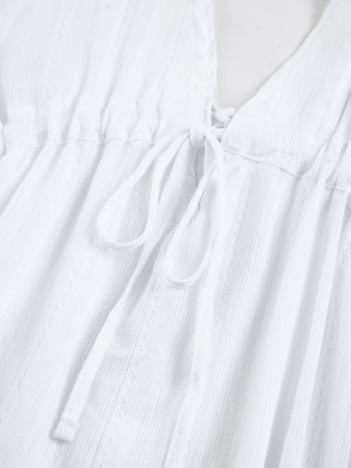 Yarı Şeffaf Saf Pamuklu Açık Sırtlı Kısa Elbise