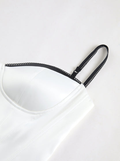 Kontrast Bağlamalı Atlet Üstü