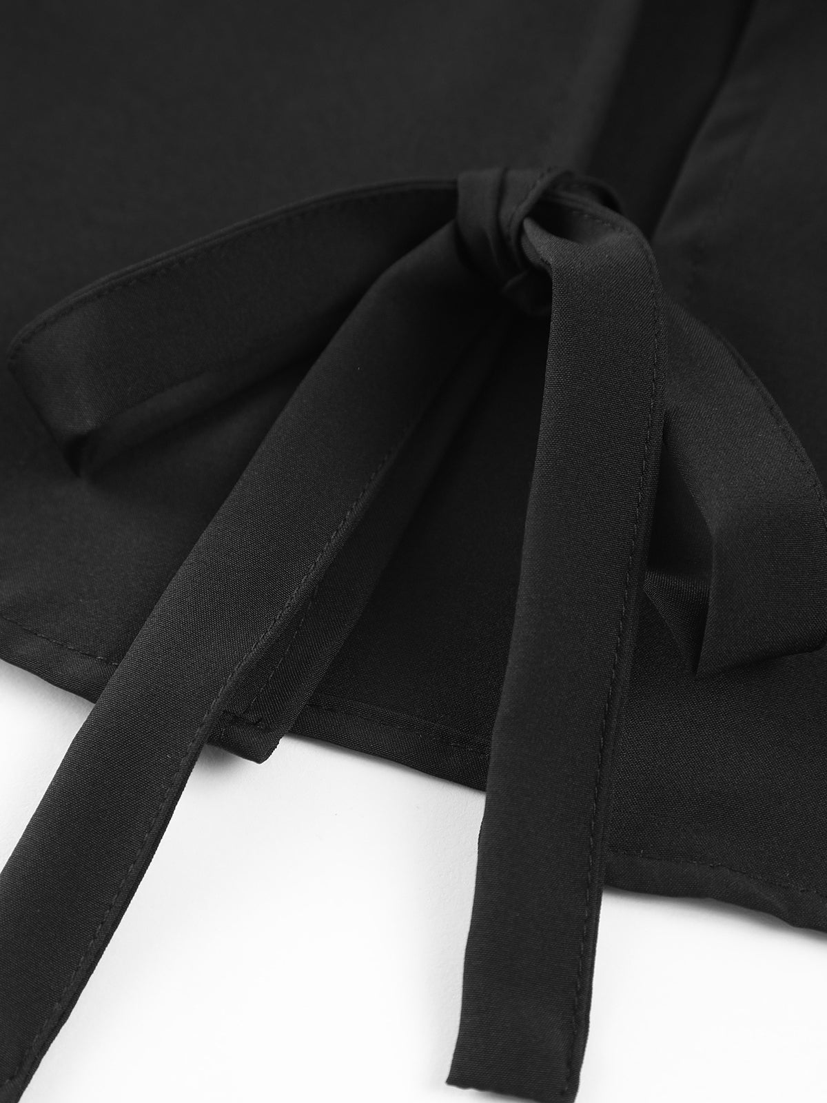 Düz V Yaka Önden Bağlamalı Yelek