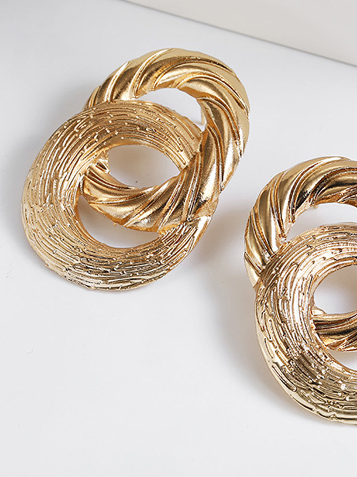 Vintage Haç Dairesel Damla Küpeler