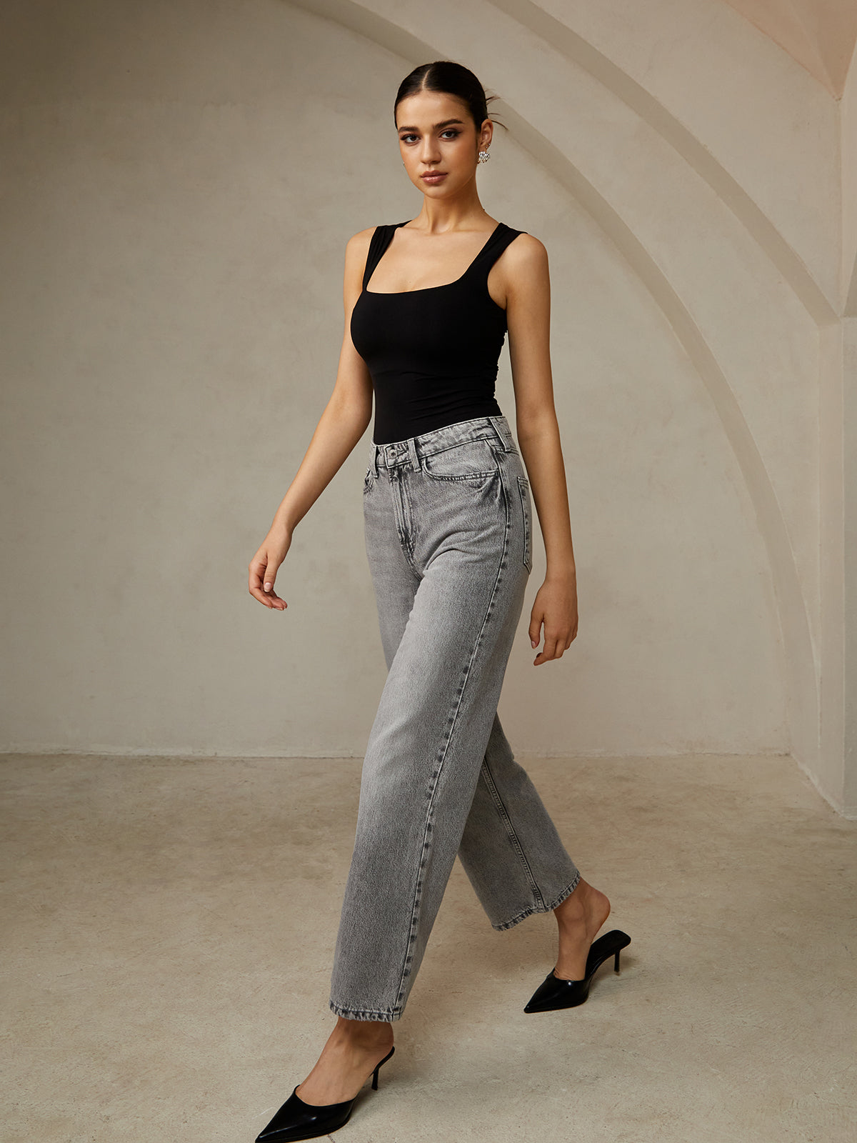 Günlük Düz Askılı Üst