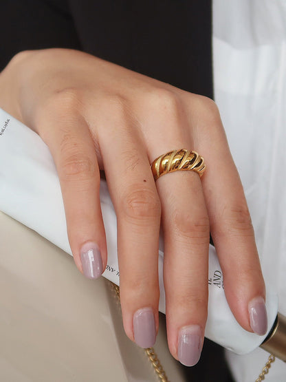 1 Adet Kruvasan Kenevir Desenli Yüzük