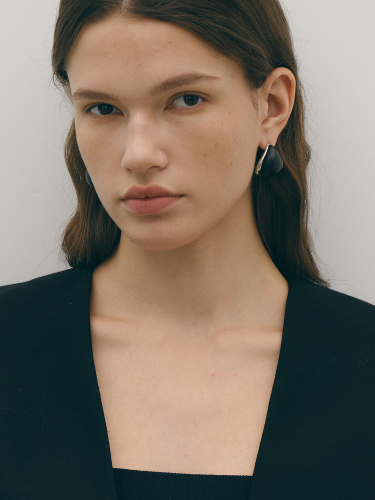 Geceyarısı Zarafeti Siyah Oniks Küpeler