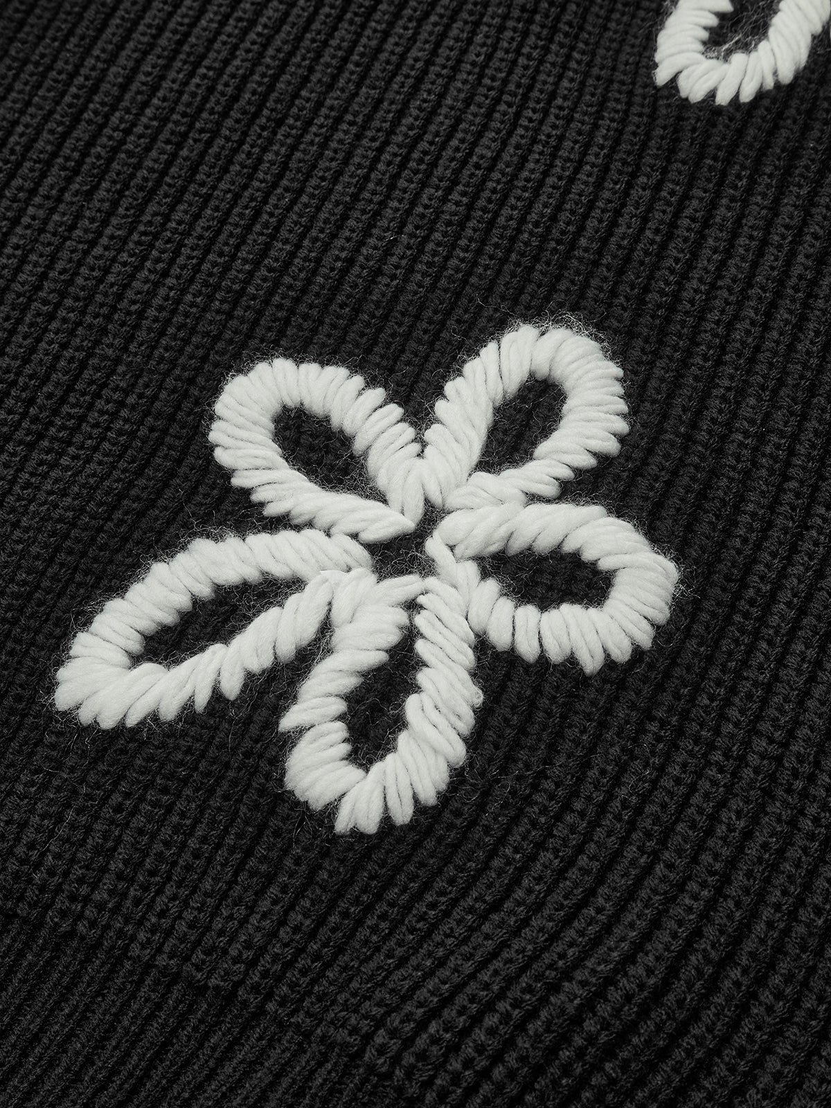 Yuvarlak Yakalı Ribanalı Çiçekli Örgü Üst