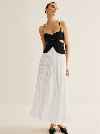 İki Tonlu Panelli Kesikli Pileli Elbise