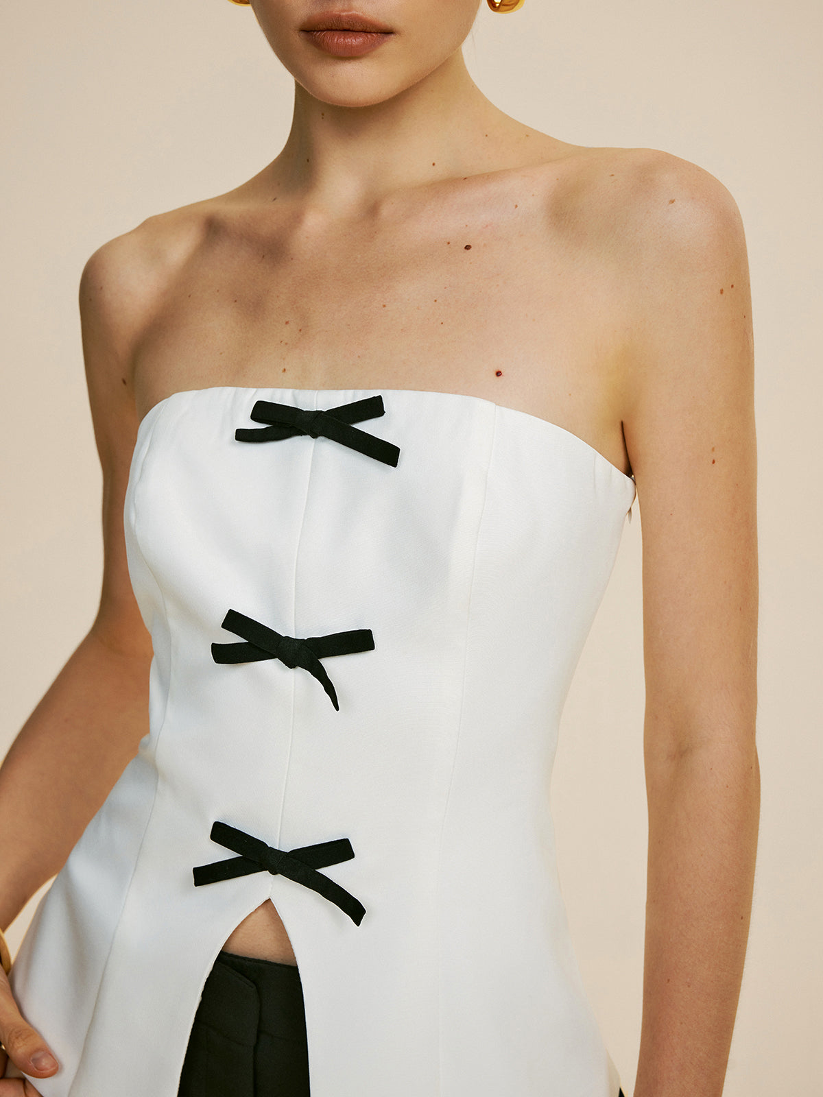 Fiyonklu Dekor Bölünmüş Tüp Üst