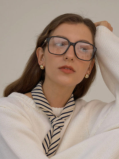 Altın Top Şeklinde Küpeler