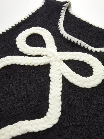 Kontrast Kenarlı Fiyonklu Kazak Yelek