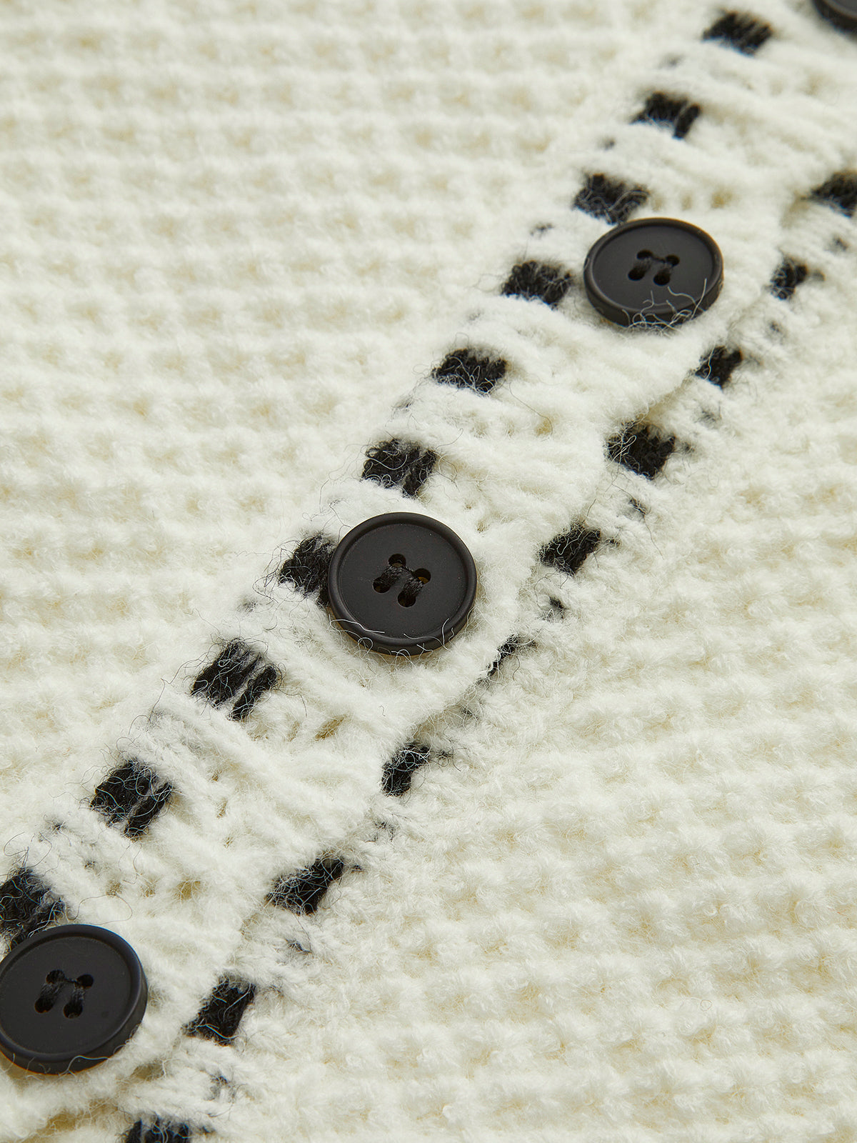 Zarif Dalgalı Kesim Hırka