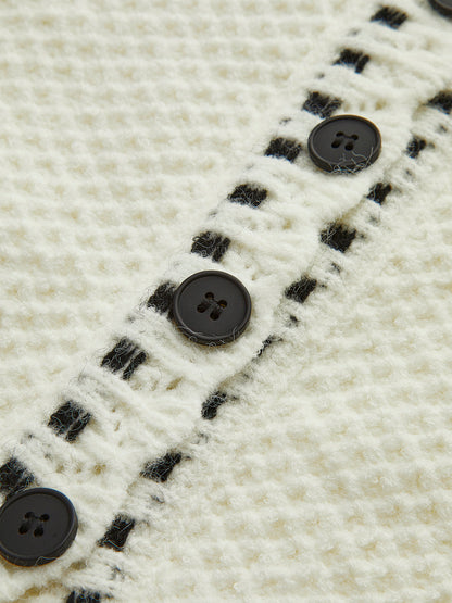 Zarif Dalgalı Kesim Hırka