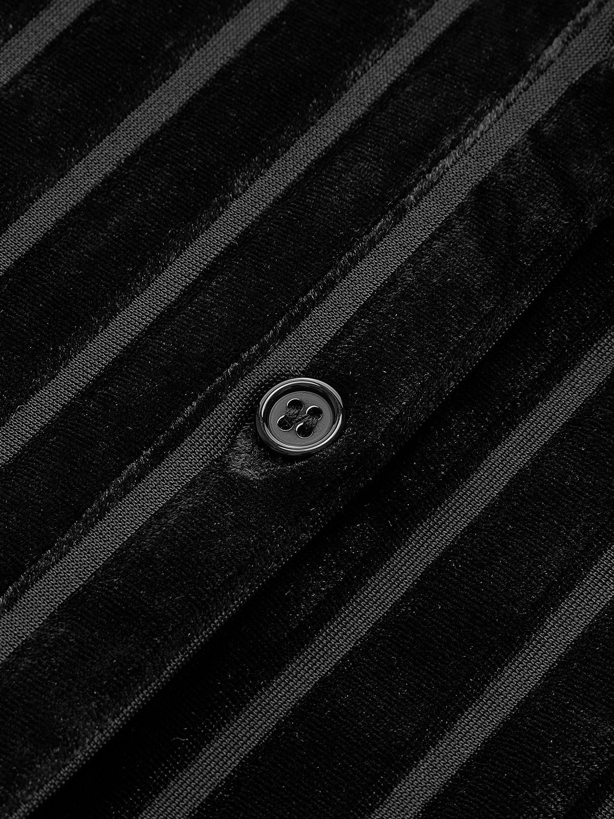 Yarı Şeffaf İnce Çizgili Düğmeli Polo Tişört