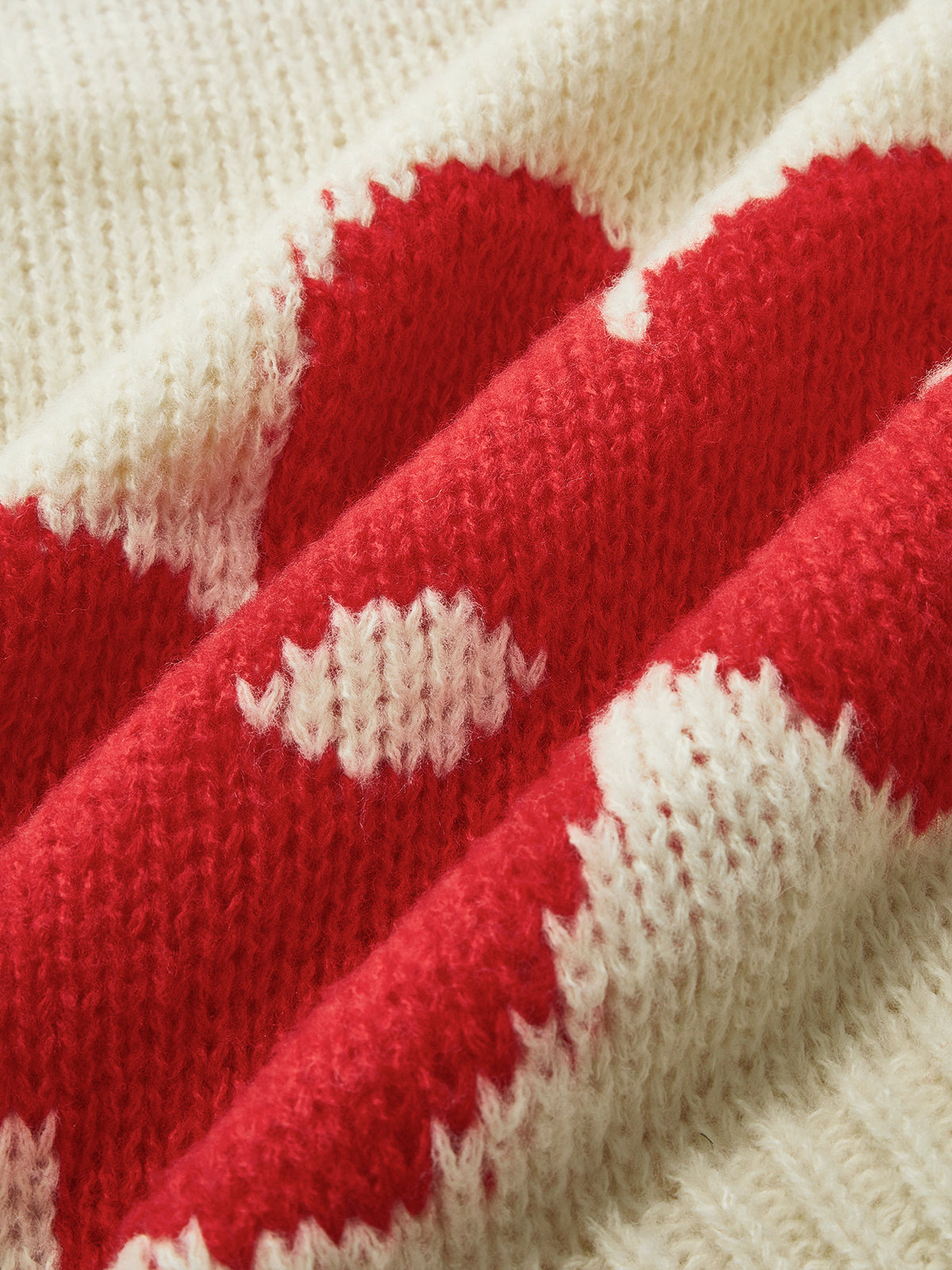 Yuvarlak Yaka Çiçek Mekanizmalı Örgü Üst